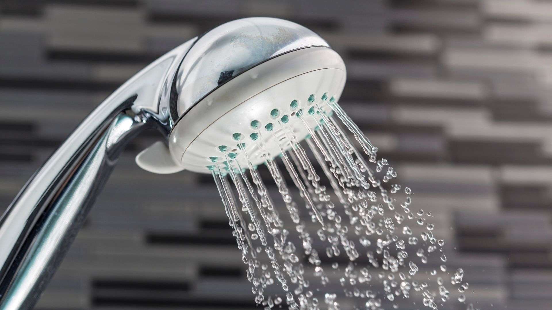 how-to-fix-a-leaking-shower-head-emergency-plumbing-melbourne